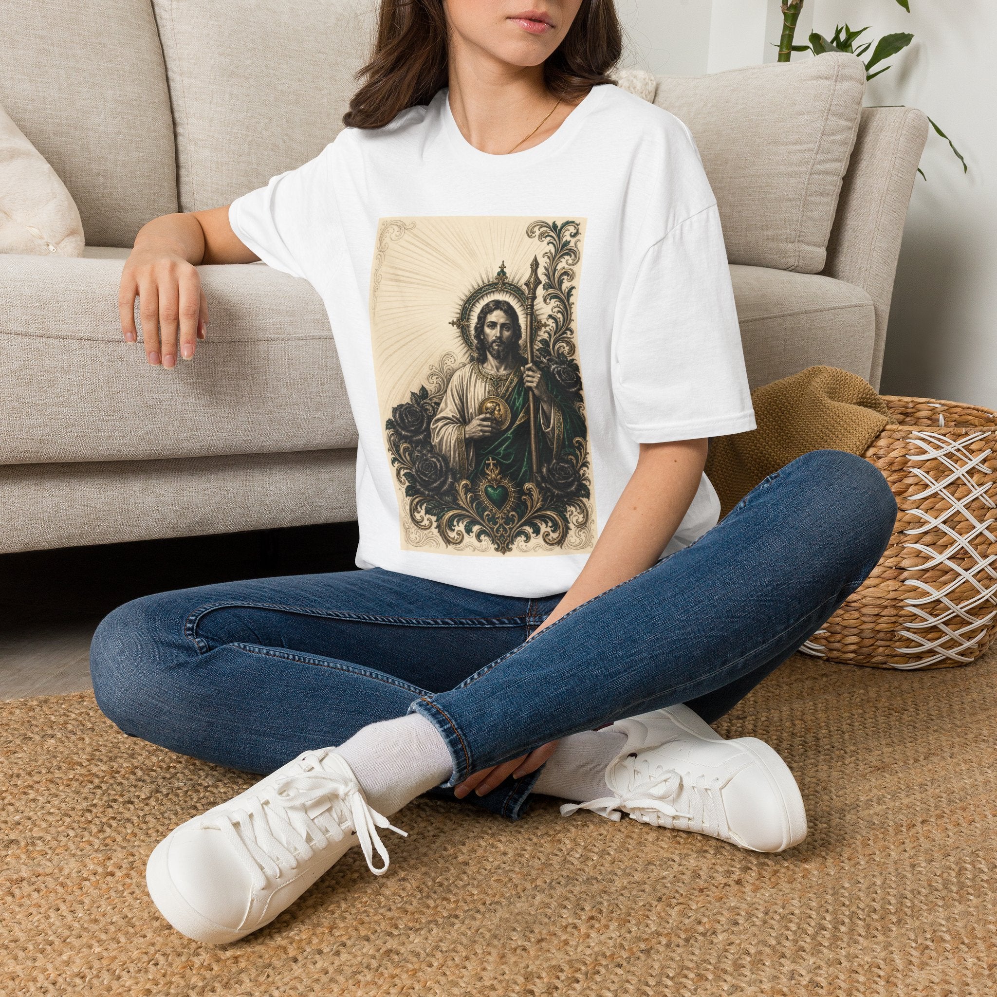 San Judas Tadeo Emerald & Gold Sacred Heart Unisex T-Shirt